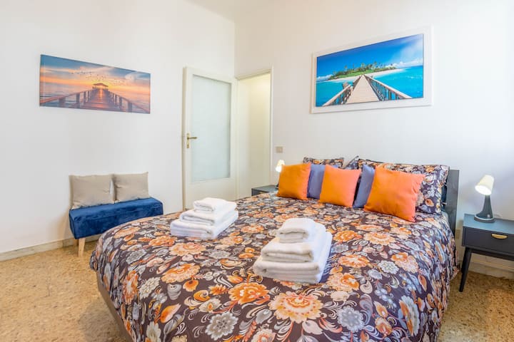 Veľmi pohodlná manželská posteľ