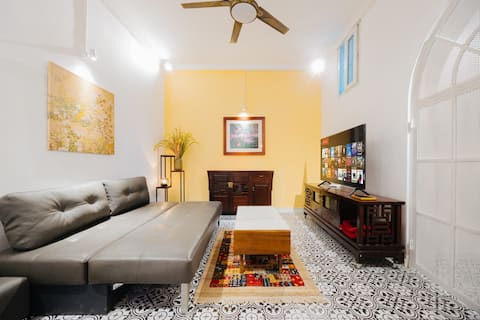 Cosy Modern 3 Beds, Central, Free Breakfast