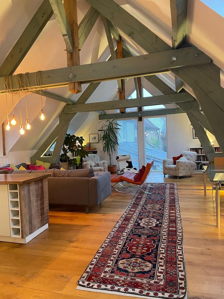 Loft England Pigsty loft apartment - Apartments for Rent in Oxfordshire, England ...