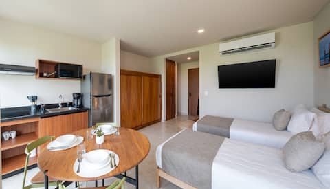 Popular Airbnb listing: Central Cancun Studio for two in Supermanzana 3