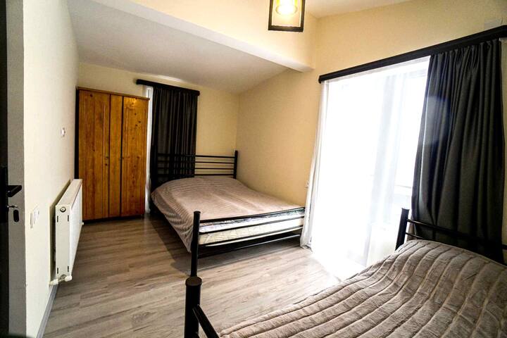 საძინებელი 2