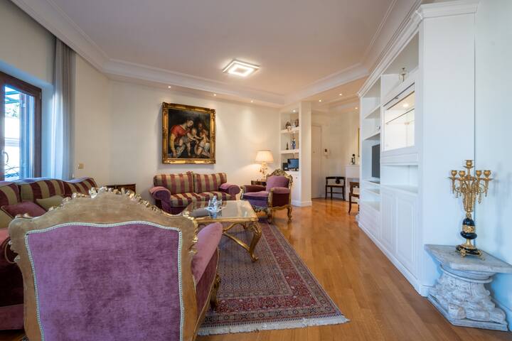 Trevi Terrace Penthouse gallery image 5