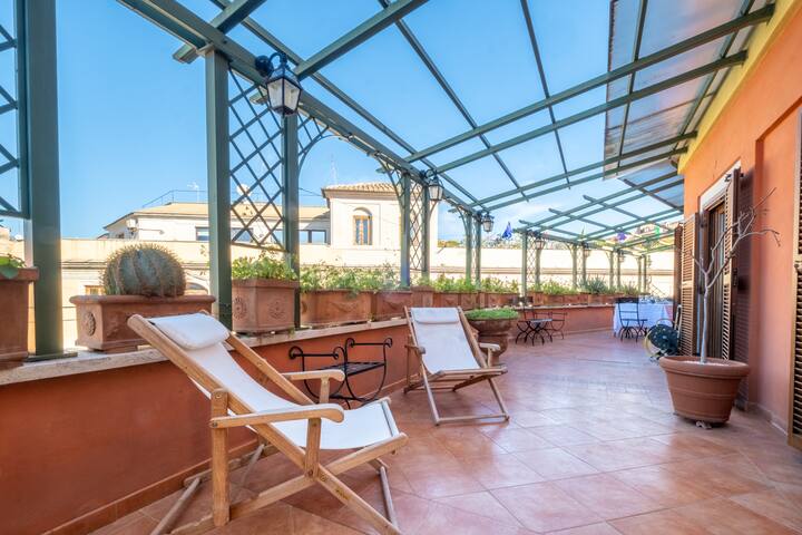 Trevi Terrace Penthouse gallery image 2