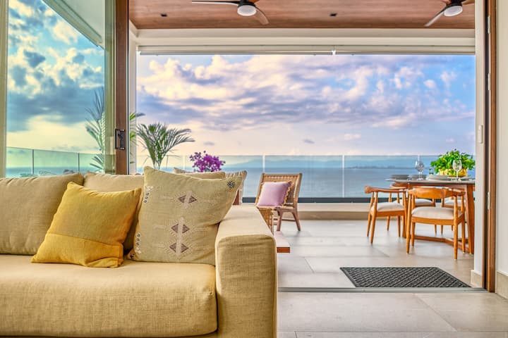 Luxury Modern Apartment Penthouse With Ocean View And Private Balcony photo