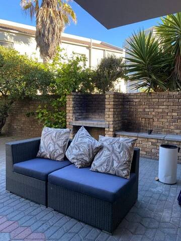 Coraldu Beach house gallery image 3