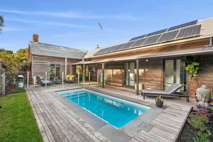 River Chic! – with pool. gallery image 2