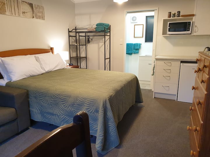 Detached Bedroom With En-suite - Cambridge