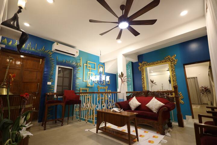 Living room image 2