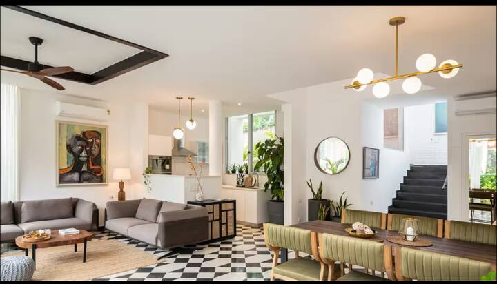 Living room image 8