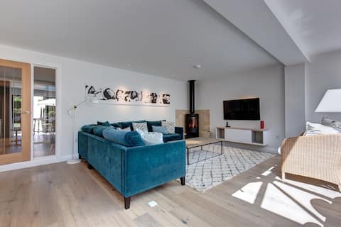 Top Airbnb: Wheel House in Burnham Market