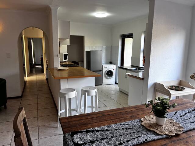 BlouBrander Cottage gallery image 3