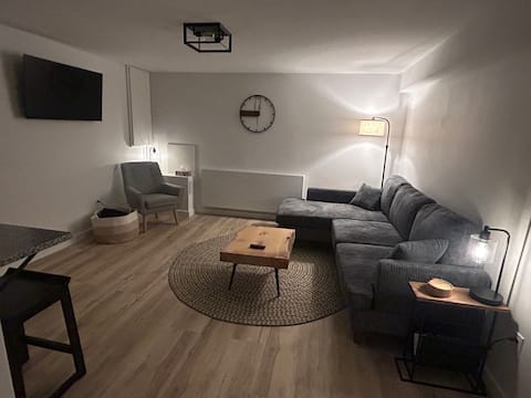 Modern New Suite in Cranbrook