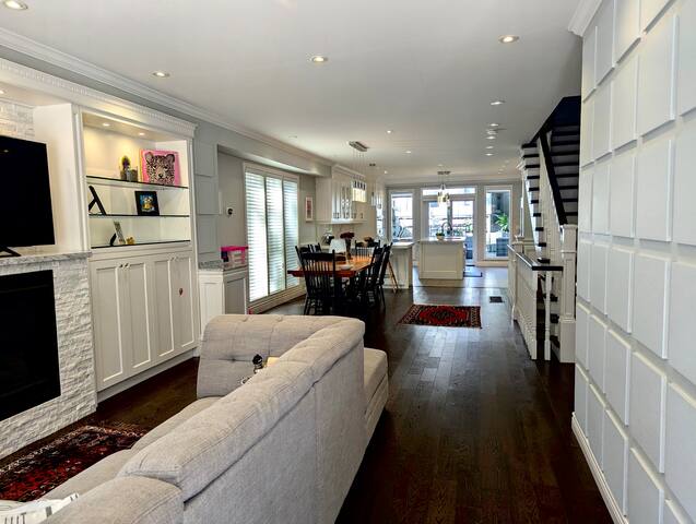 Luxury Beach House Oasis Just Steps to the Beach! gallery image 5