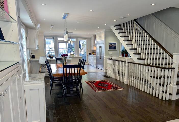 Luxury Beach House Oasis Just Steps to the Beach! gallery image 4