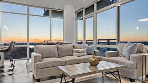 Sunsets 4 days | luxury | Virginia Vibes