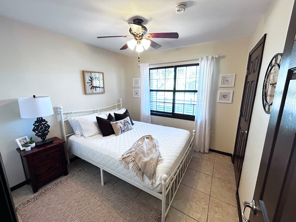 غرفة النوم 2