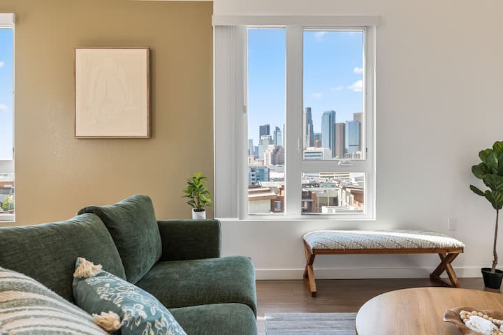 Modern Gem In Little Tokyo-free Parking-dtla Views - Monterey Park, CA