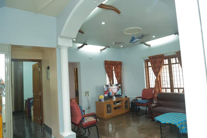 Royal Villa 
With A/c Bedrooms - Belgaum