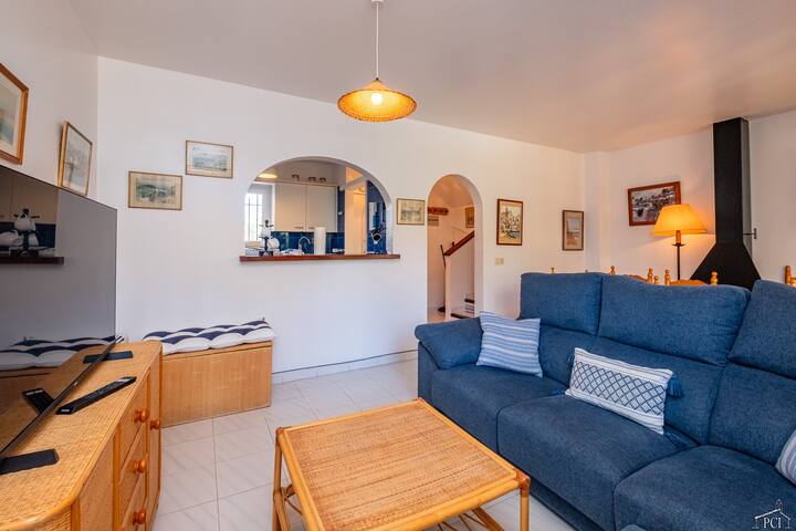 Sc6 Maison Jumelée Avec Piscine Communautaire. - Pals