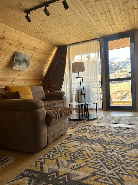 Cozy environment, best views