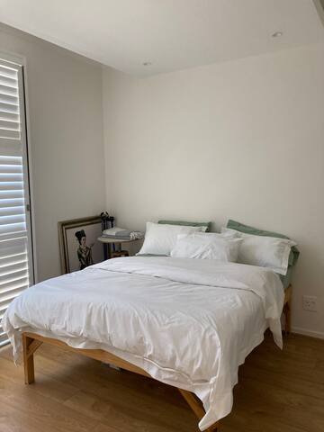 The Beach Flat gallery image 4