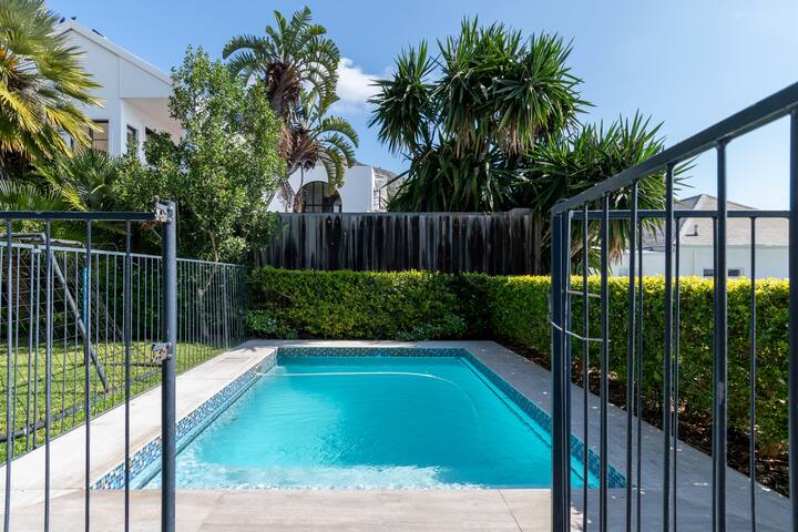 Live in Luxury Bordeaux Fresnaye gallery image 2