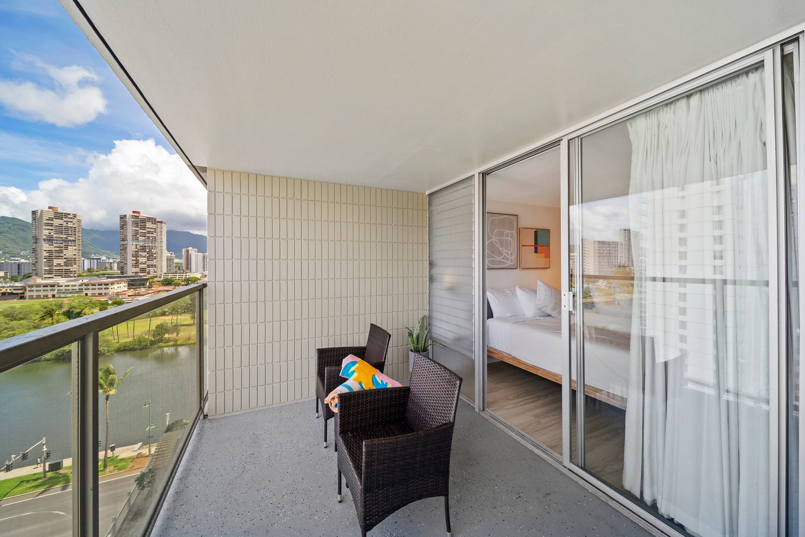 Cozy Modern Studio Close to Waikiki Beach - Image 26