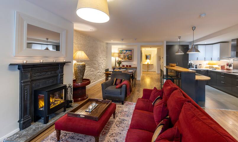 2 Bed Apartment in Georgian Dublin gallery image 5