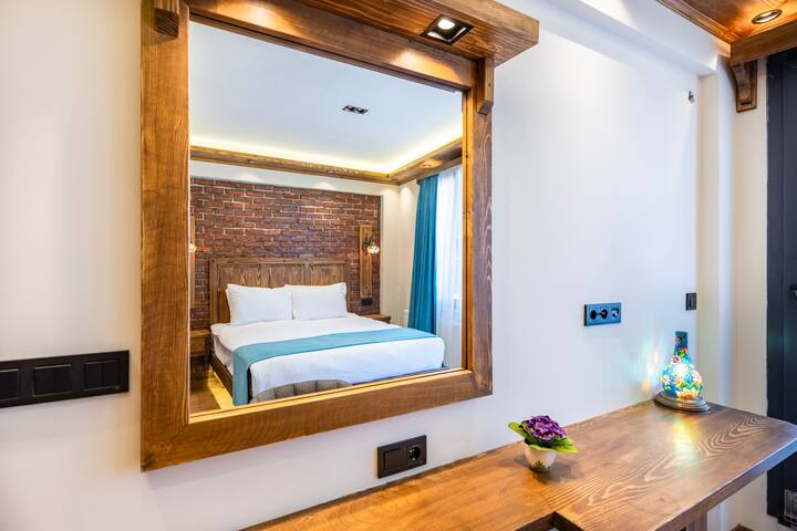 2+1 Apartment with Full Sea View gallery image 4