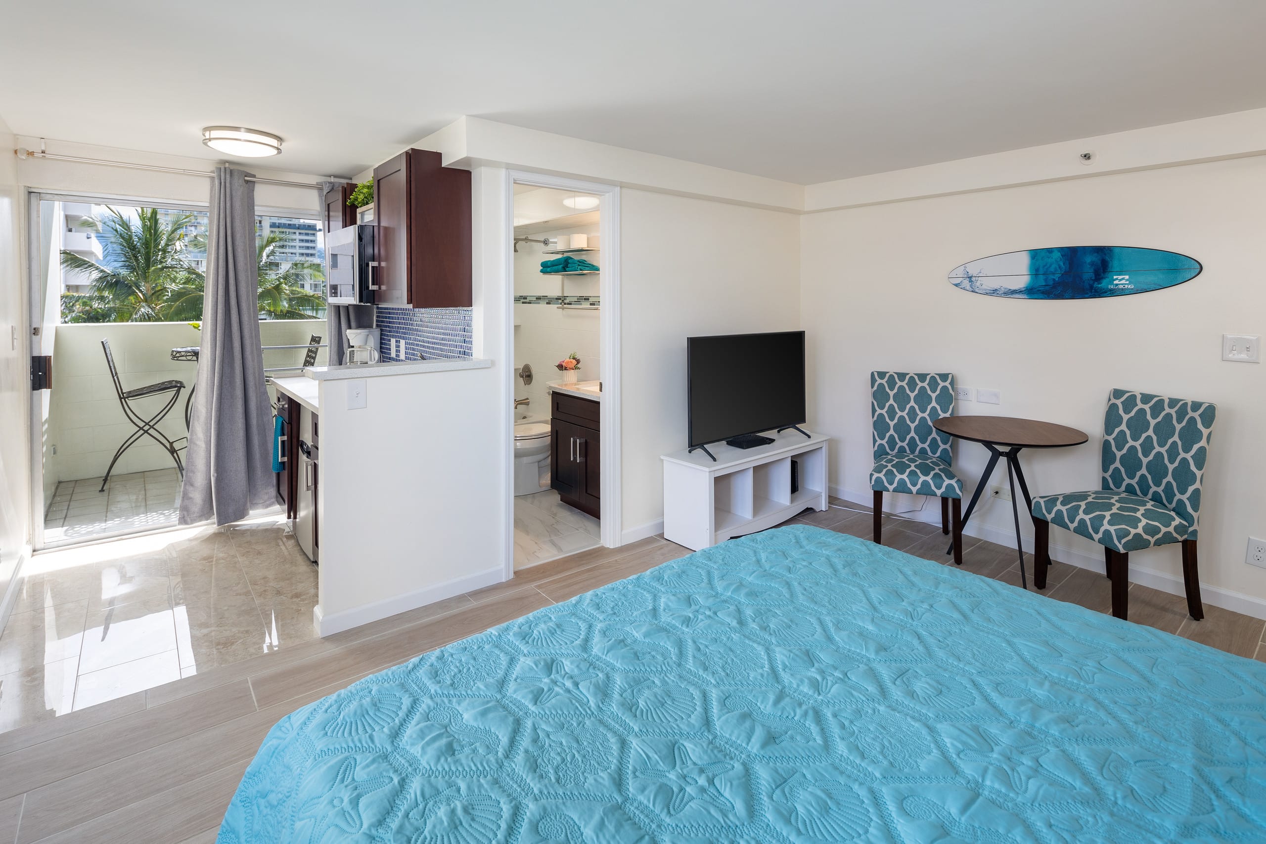 :503A Waikiki Beach Cove: - Image 9