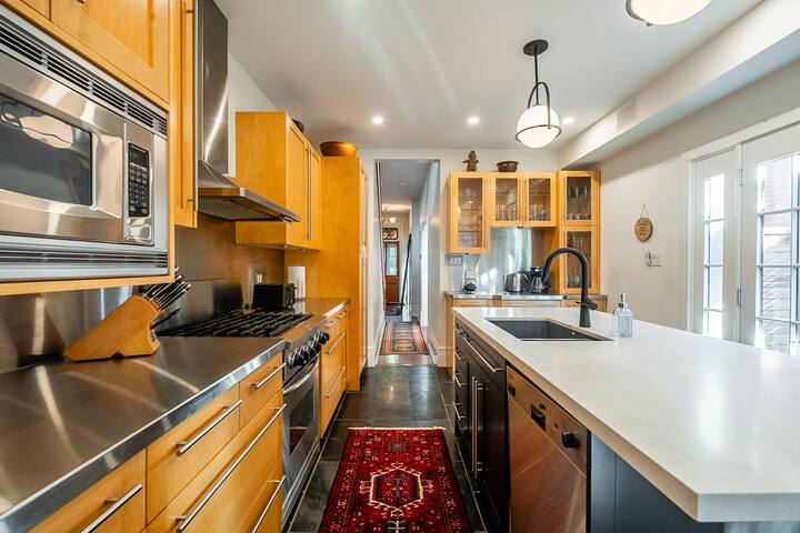 Stunning 3BR Home Downtown, Award Winning Bathroom gallery image 3