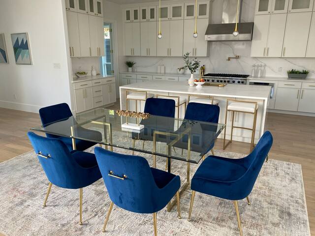 Ultra High-End Luxury Villa! Great Dallas Location gallery image 4