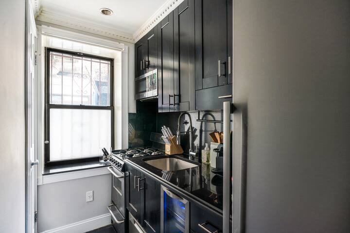 Charming 2-Bedroom little Italy gallery image 5