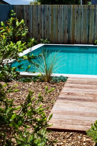 Kiah Cove gallery image 2