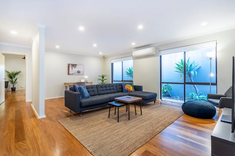 Claremont Calmness - Executive Escapes
