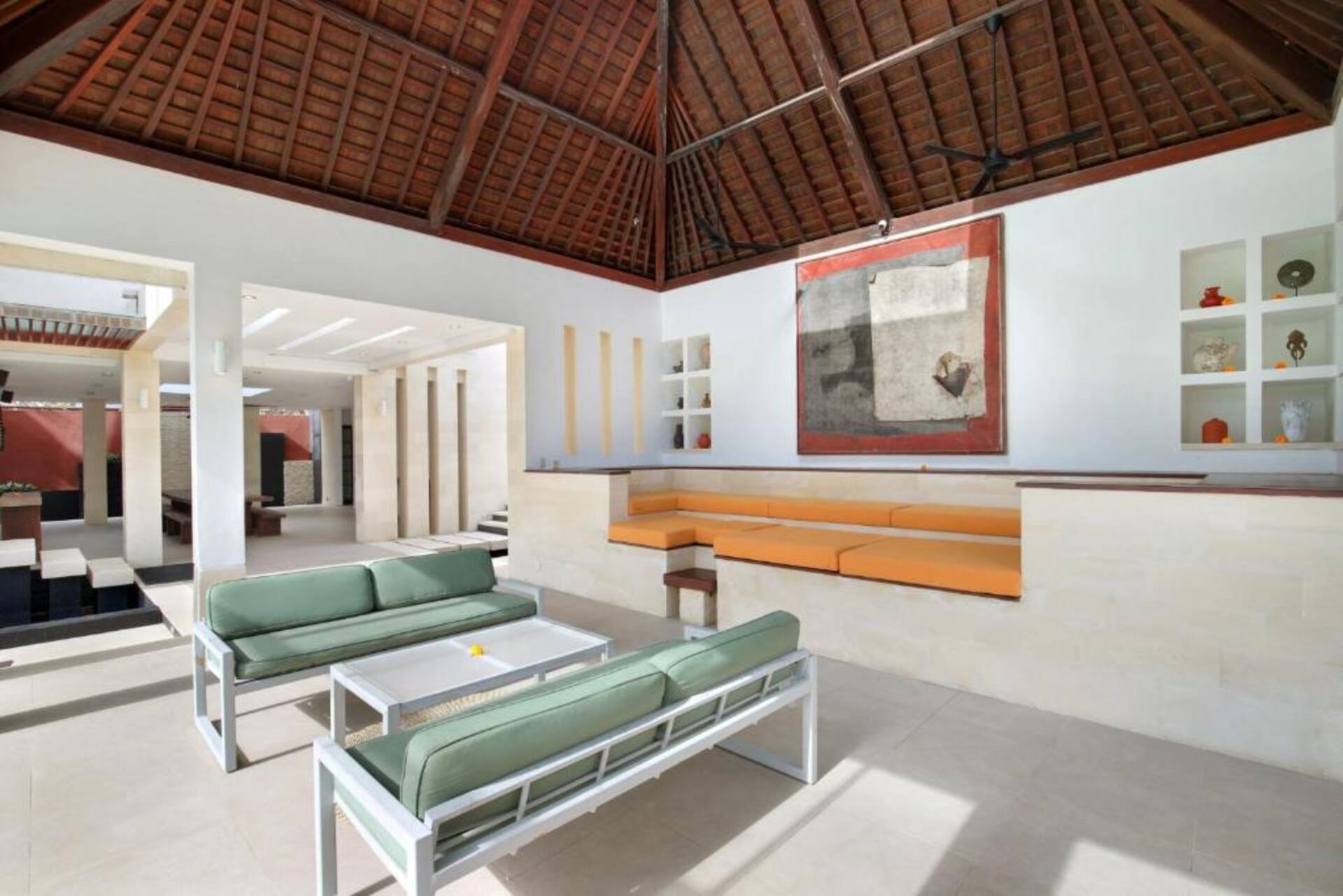 Luxurious Getaway Estate 5 Bedroom Private Villa in Canggu 2