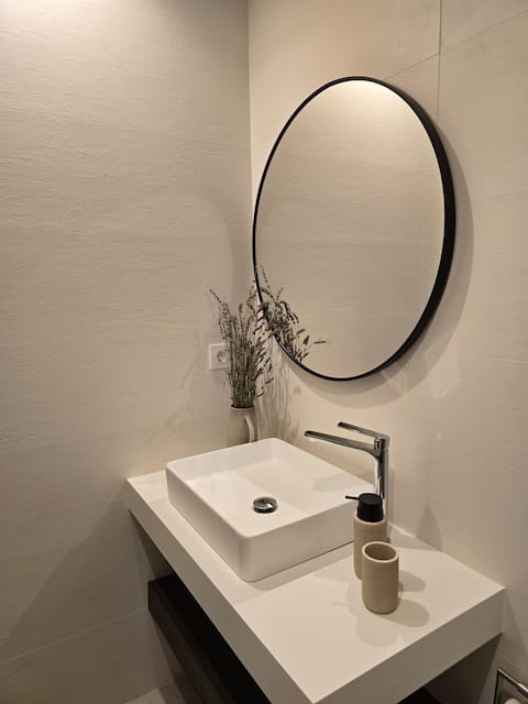 Casa Velasca: Bodega do Crego Pet friendly!