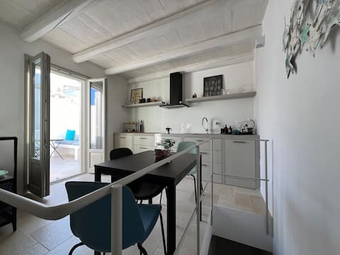 Proprietà Airbnb di successo: The Stella Marina house a Polignano A Mare