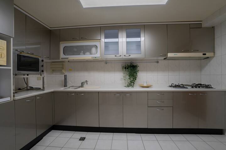 Xinyi Anhe3min#7ppl電梯四房二廳二衛#101 gallery image 3