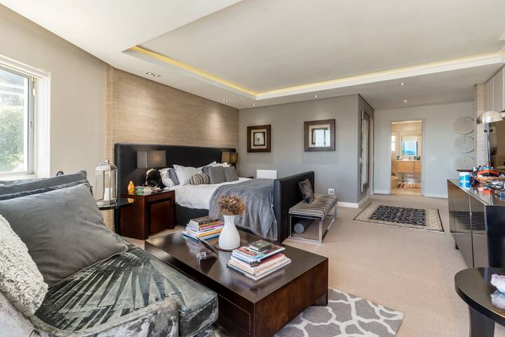 Dunmore Skies: Seaside Serenity gallery image 4