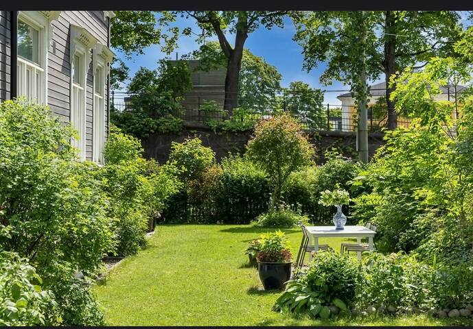 Sveitservilla midt i byen Parkering med lader gallery image 4