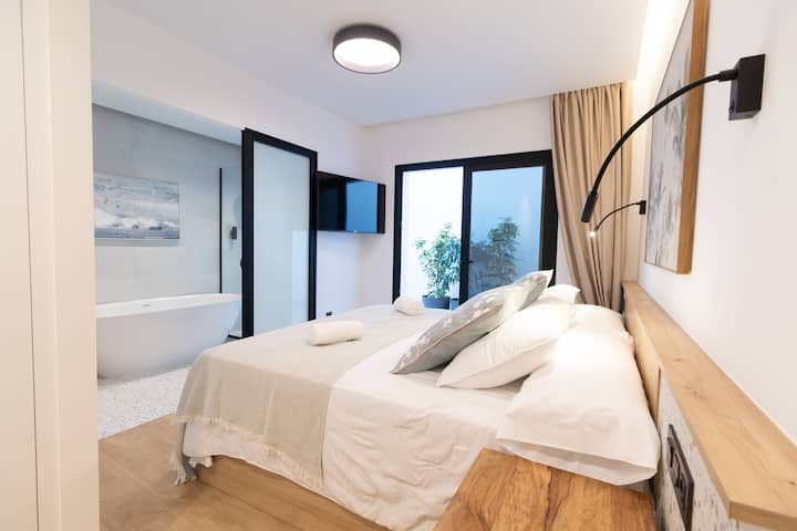 Schlafzimmer 2