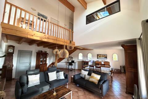 House with panoramic view