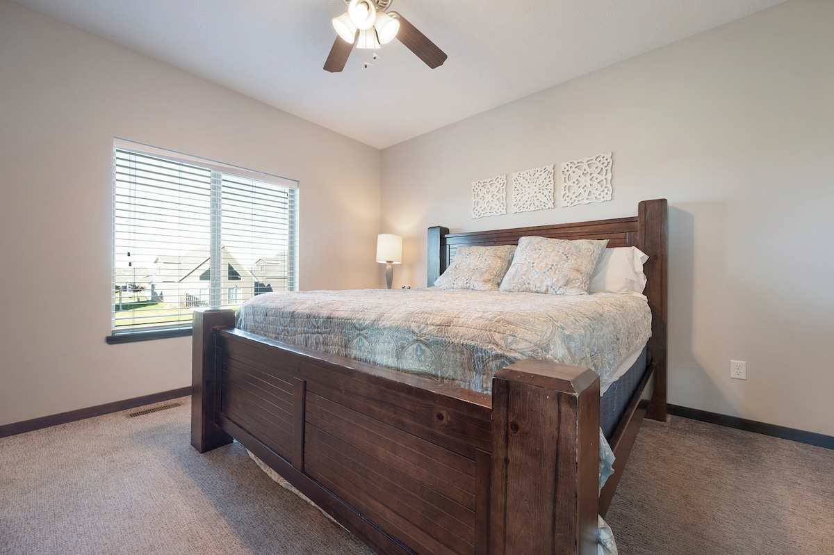 საძინებელი 1