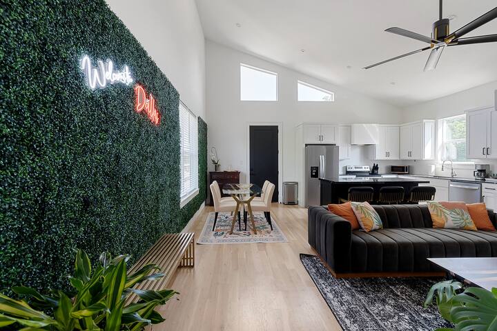 Family Fun DallasTownhome SemiPrivatePool no 4530 gallery image 2