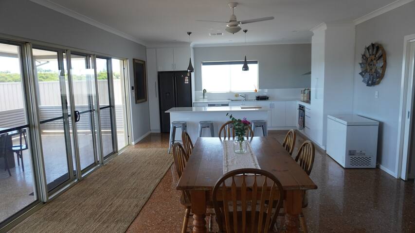 Bubbles By The Ocean gallery image 3