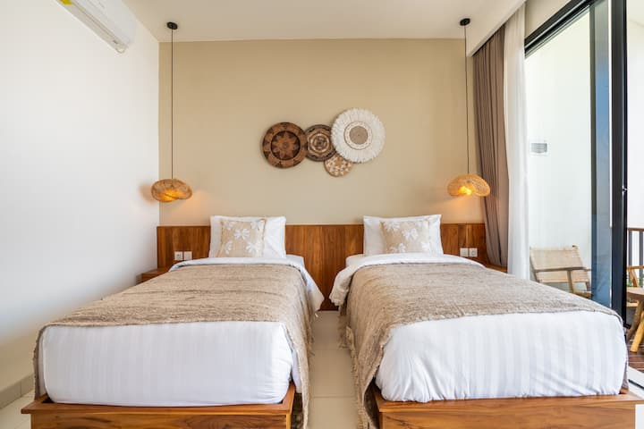 Დატკბით ხარისხიანი ძილით ამ ორადგილიან საძინებელში, რომელიც იდეალური ადგილია განტვირთვისთვის.