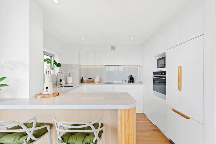 Endless Ocean Coogee Views gallery image 5