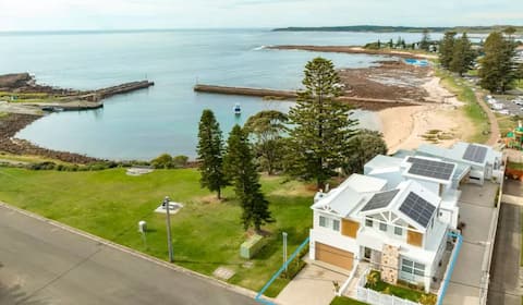 LegaSea Lodge - Beachfront