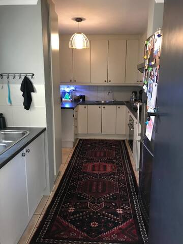 Chic townhouse in Durbanville gallery image 2